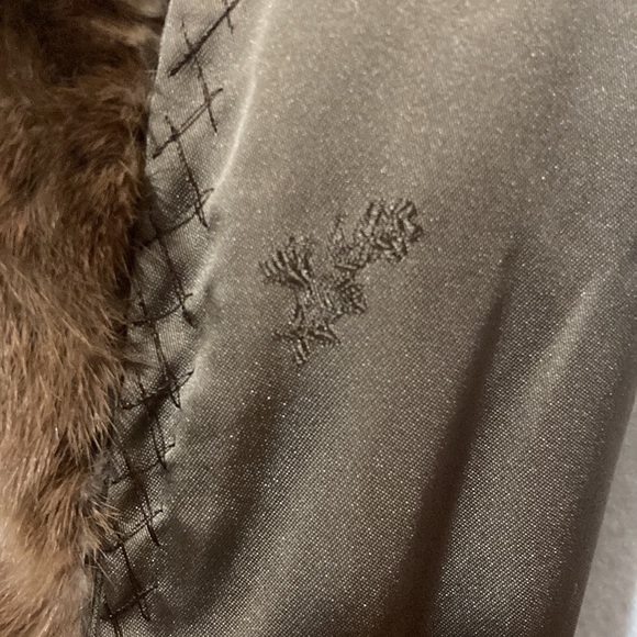 Vintage fur coat and hat - Picture 13 of 16